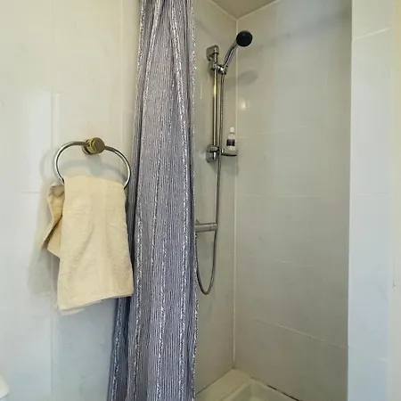 Lumineux « judee » * Peyruis