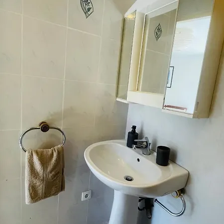 Lumineux « judee » * Peyruis